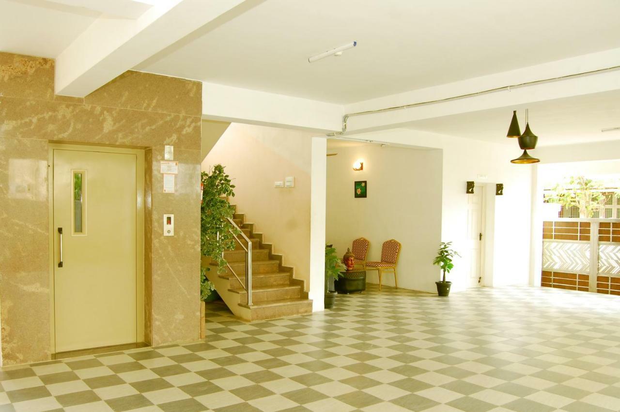 ホテル スター レジデンシー Tiruchirappalli エクステリア 写真